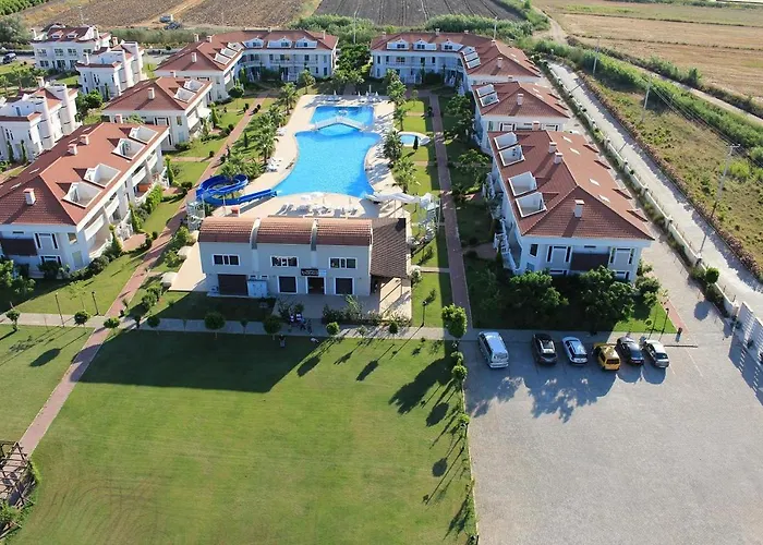 Golf Village - With Private Pool Вилла *