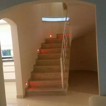 וילה Golf Village - With Private Pool