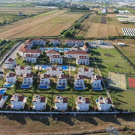 Villa Golf Village - With Private Pool