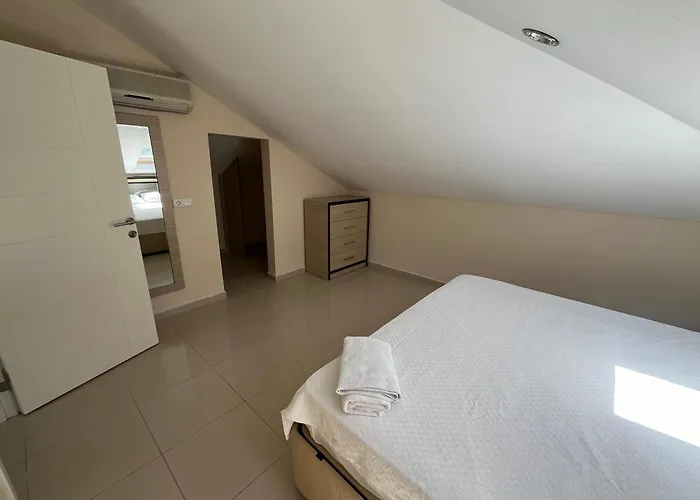 Golf Village - With Private Pool * 베렉